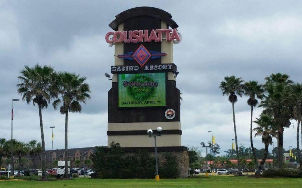 Seven Clans Hotel At Coushatta Kinder Exterior photo